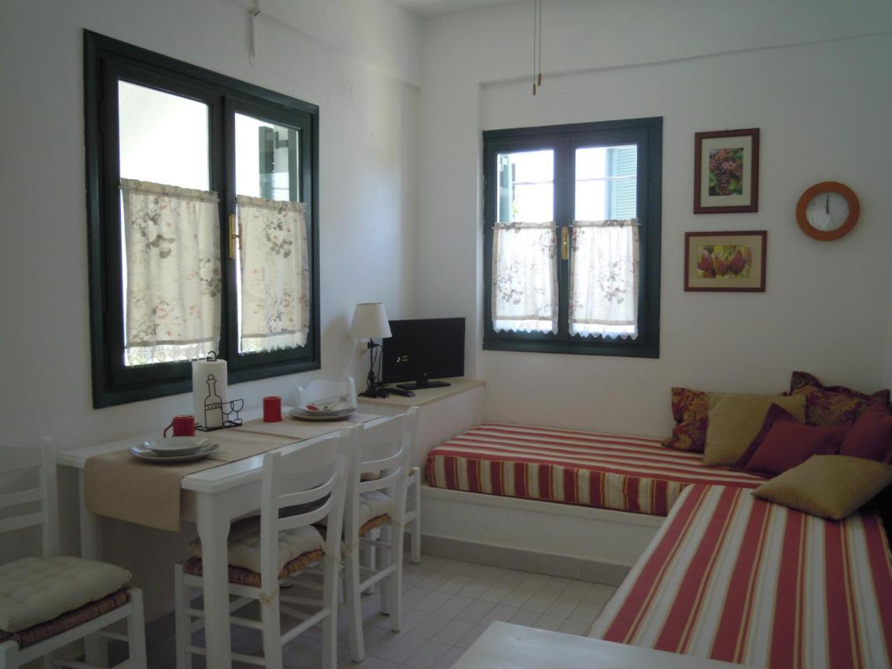 Palemilos Apartments 엘운다 외부 사진
